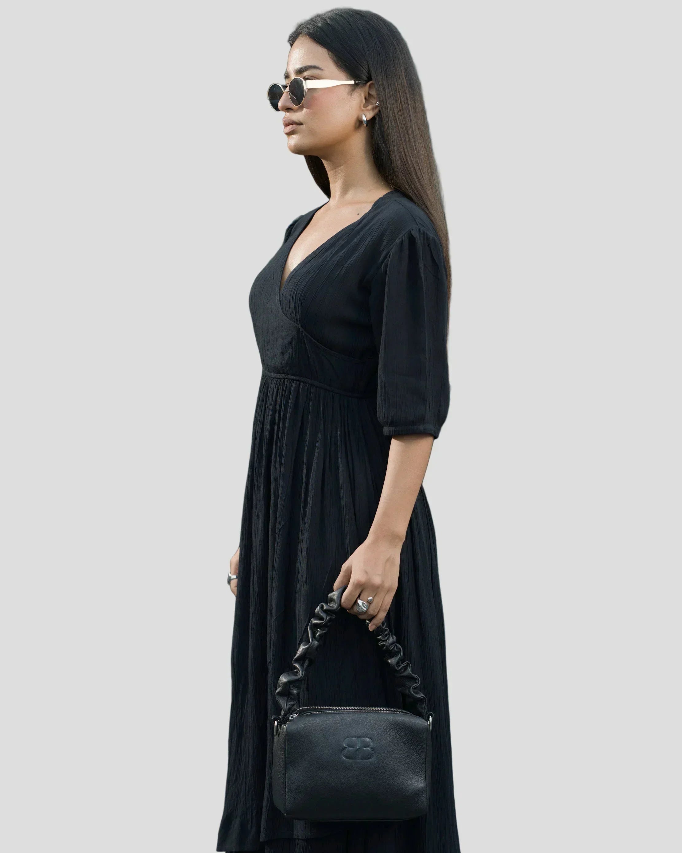 ORRIS WOMEN SLING BAG - Everything Black