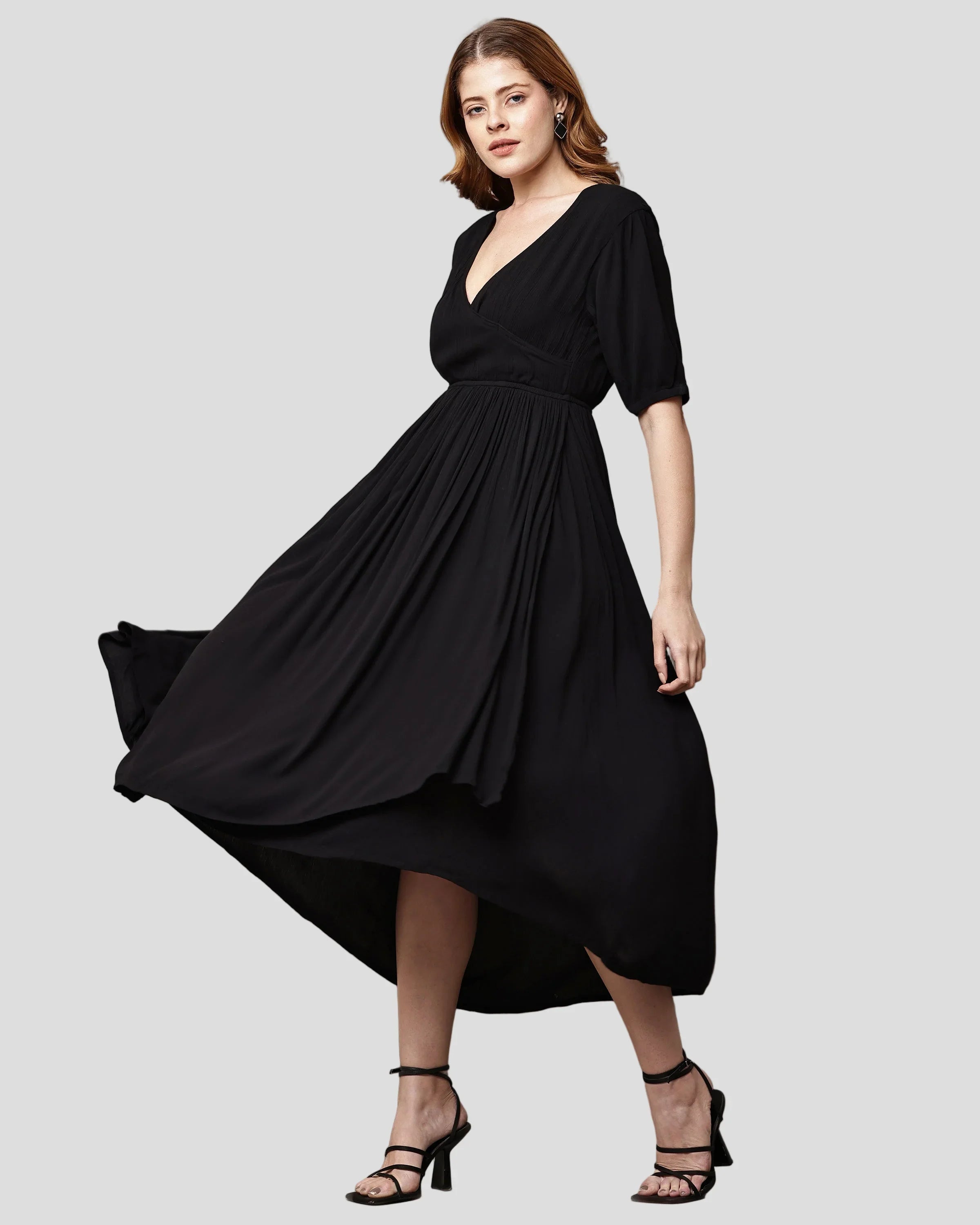 MUSE MIDI DRESS - Everything Black