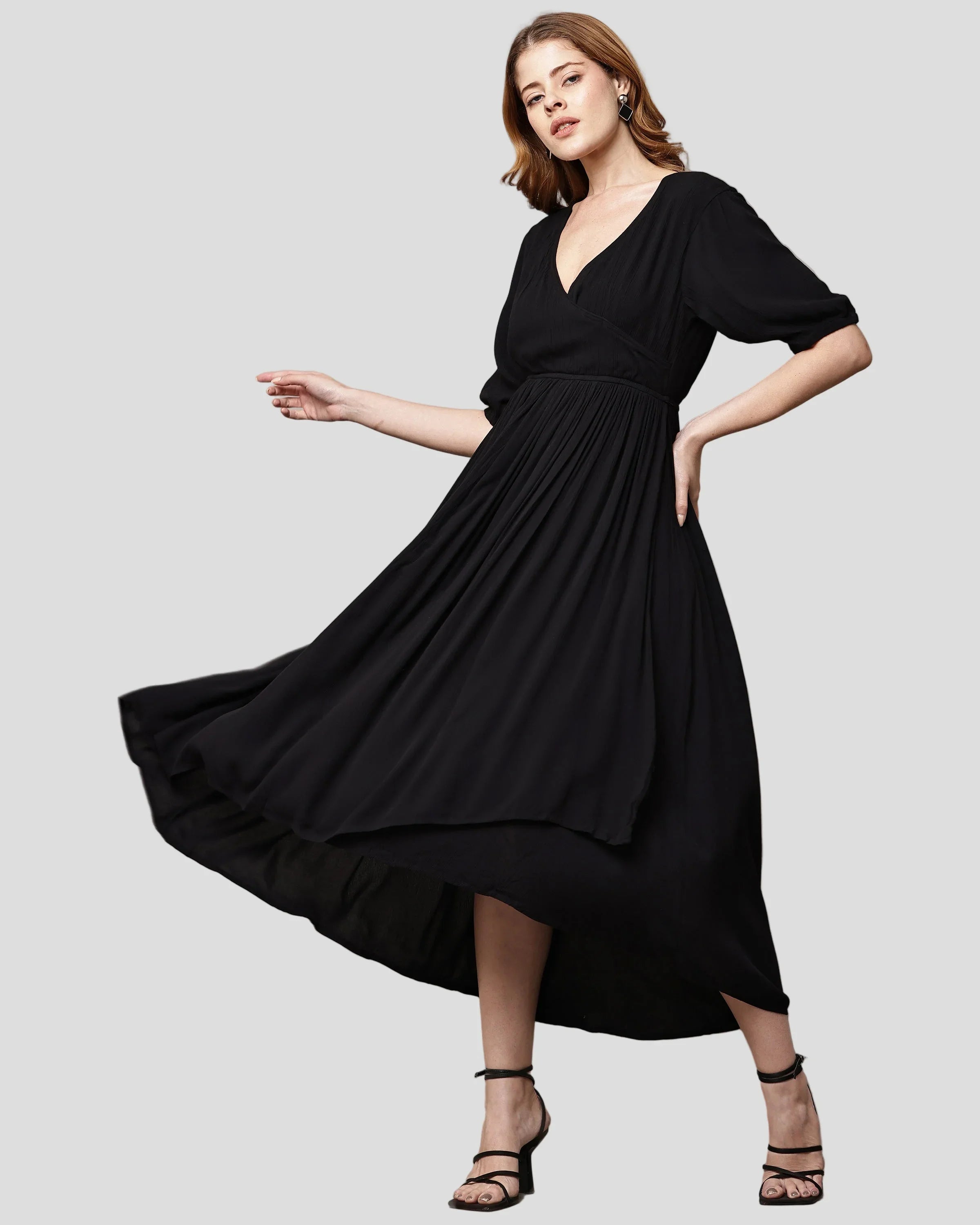 MUSE MIDI DRESS - Everything Black