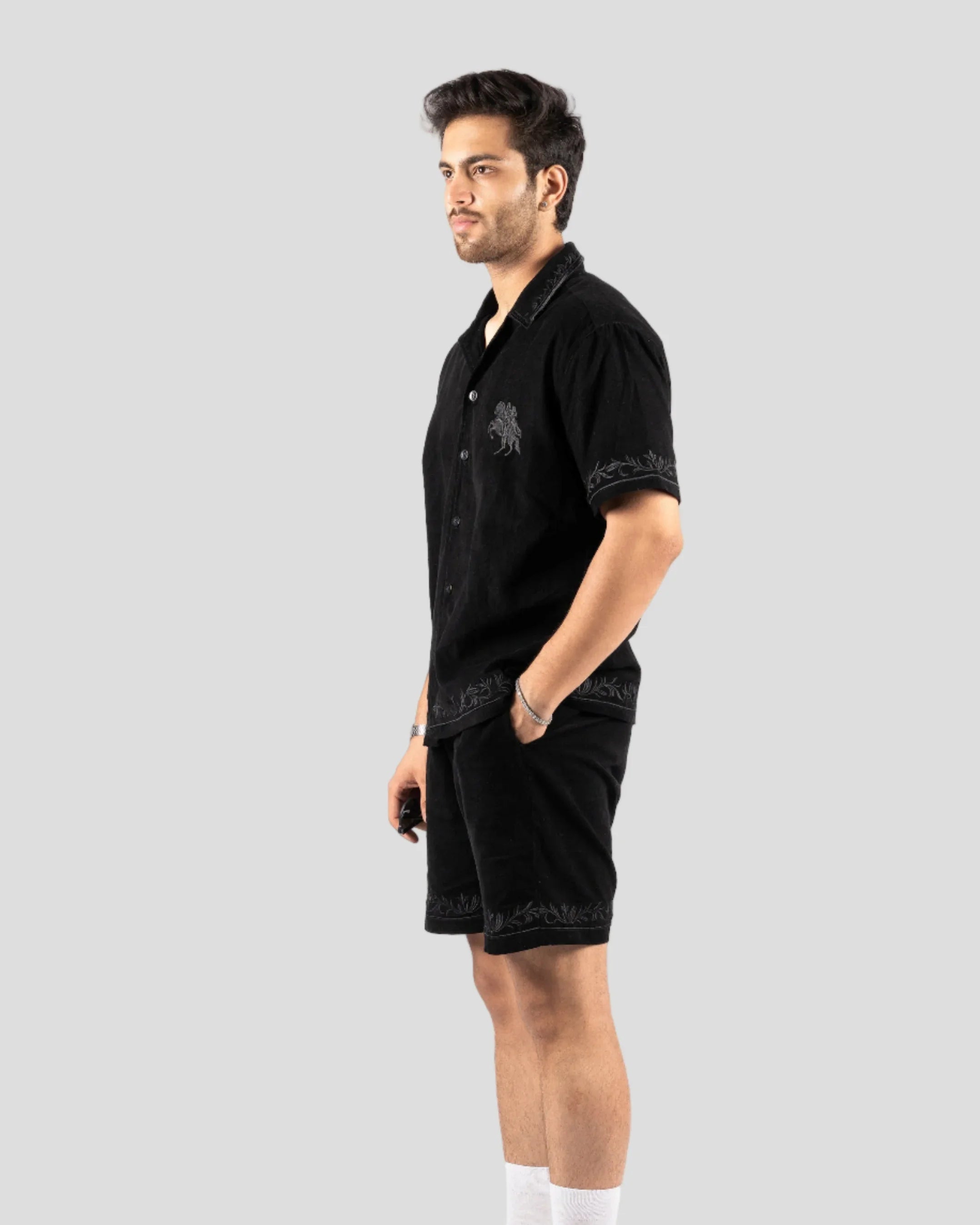 KNIGHT MENS SHIRT - Everything Black